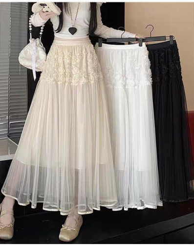 فقط رنگ سفید موجوده